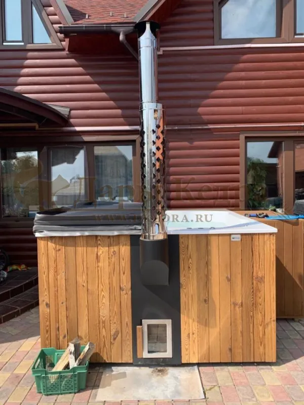 Финская квадратная композитная купель с подогревом (с интегрированной печкой) «кварта интегра 200»